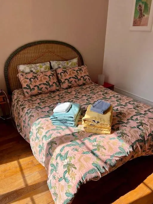 Beau 2P Au Pied De Montmartre Apartment Paris